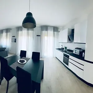  Apartment Sun Street